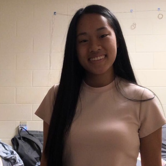 Meet your Posher, Molly - Picture 1 of 1